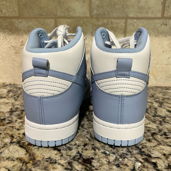Women’s Nike Dunks new without box - Picture 4 of 4